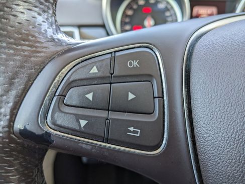 Used 2018 Mercedes-Benz GLE 350 4MATIC image 26