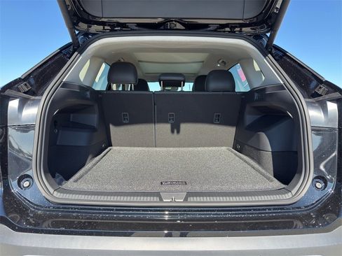 New 2026 Volkswagen Tiguan SE image 26