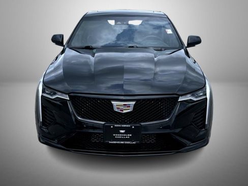 Certified 2022 Cadillac CT4 V w/ LPO, ONYX Package AWD/4WD image 2