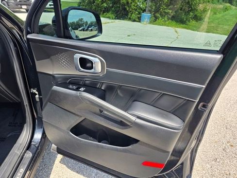 Used 2021 Kia Sorento SX FWD image 19