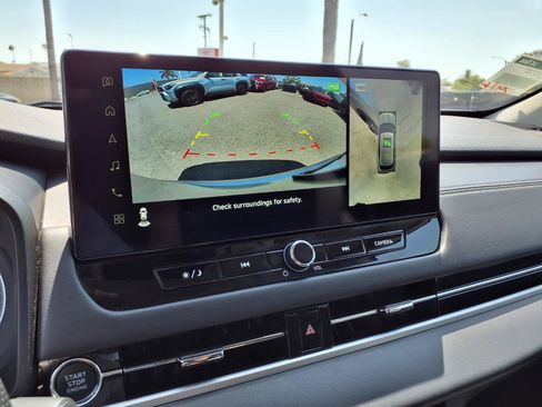 Used 2025 Mitsubishi Outlander AWD image 25