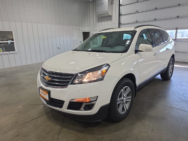 Used 2015 Chevrolet Traverse LT FWD image 4