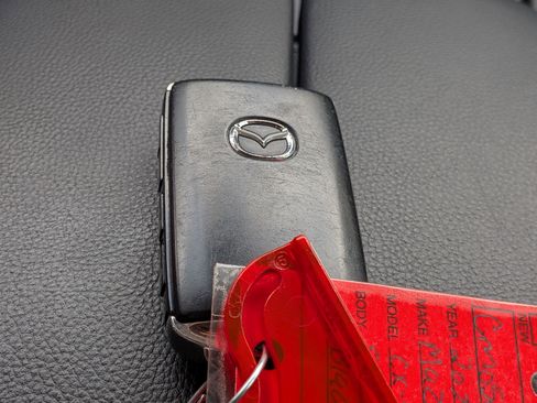 Certified 2025 MAZDA CX-50 AWD 2.5 S w/ Preferred Package image 36