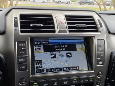 Used 2021 Lexus GX 460 Luxury w/ Accessory Package AWD/4WD image 16
