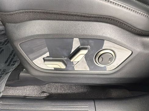 New 2027 Kia Telluride S image 11