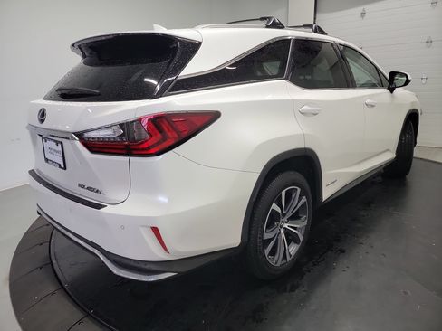 Used 2022 Lexus RX 450hL AWD w/ Premium Package image 9