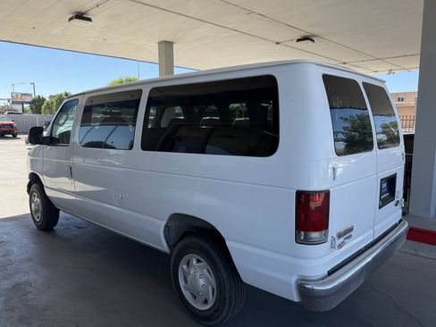 Used 2007 Ford E-350 and Econoline 350 XL RWD image 6