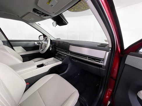 Certified 2024 Hyundai Santa Fe SEL image 28