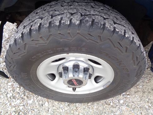 Used 2018 GMC Savana 3500 LT w/ LT Preferred Equipment Group image 48