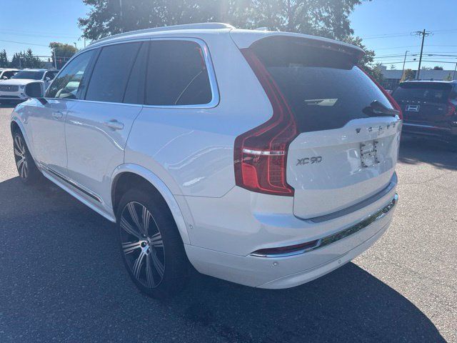Used 2024 Volvo XC90 T8 Ultimate w/ Lounge Package AWD/4WD image 5