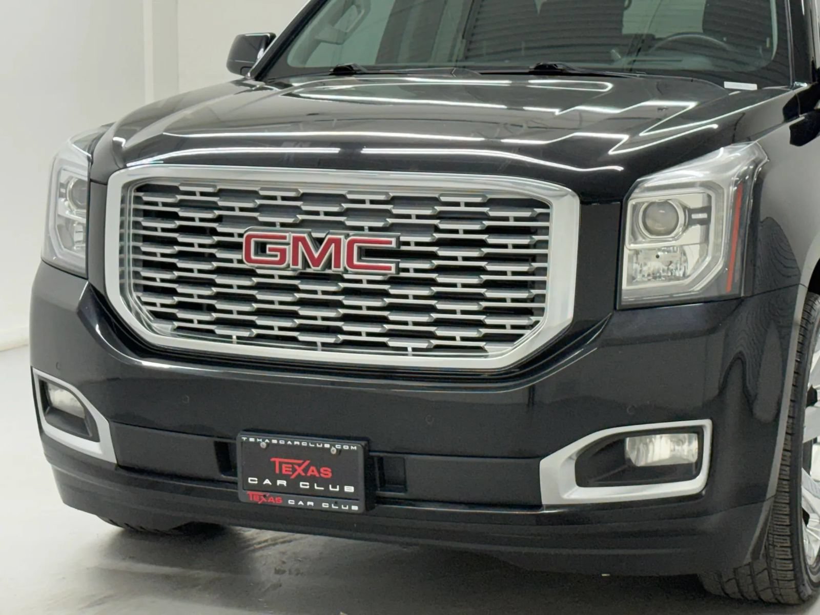 Used 2018 GMC Yukon Denali w/ Open Road Package RWD image 42
