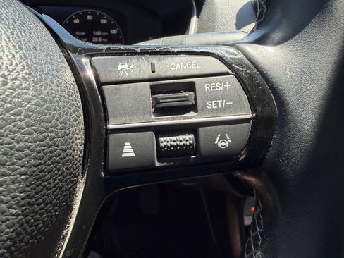 Used 2023 Honda Civic Touring image 27