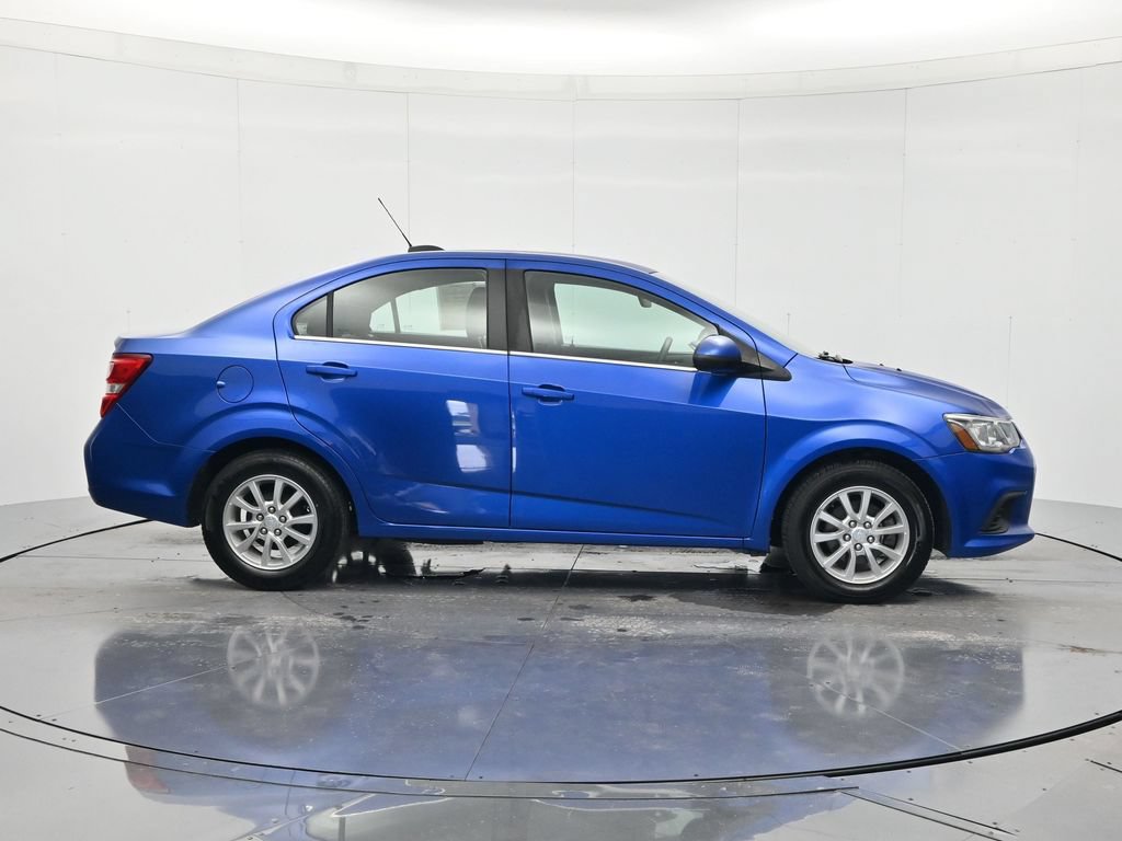 Used 2018 Chevrolet Sonic LT FWD image 4