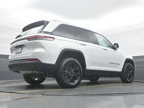 New 2026 Jeep Grand Cherokee Laredo image 51
