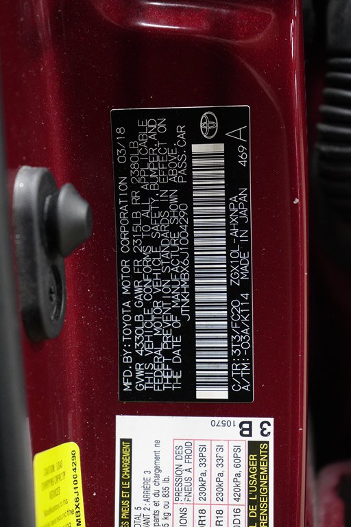 Used 2018 Toyota C-HR XLE FWD image 34