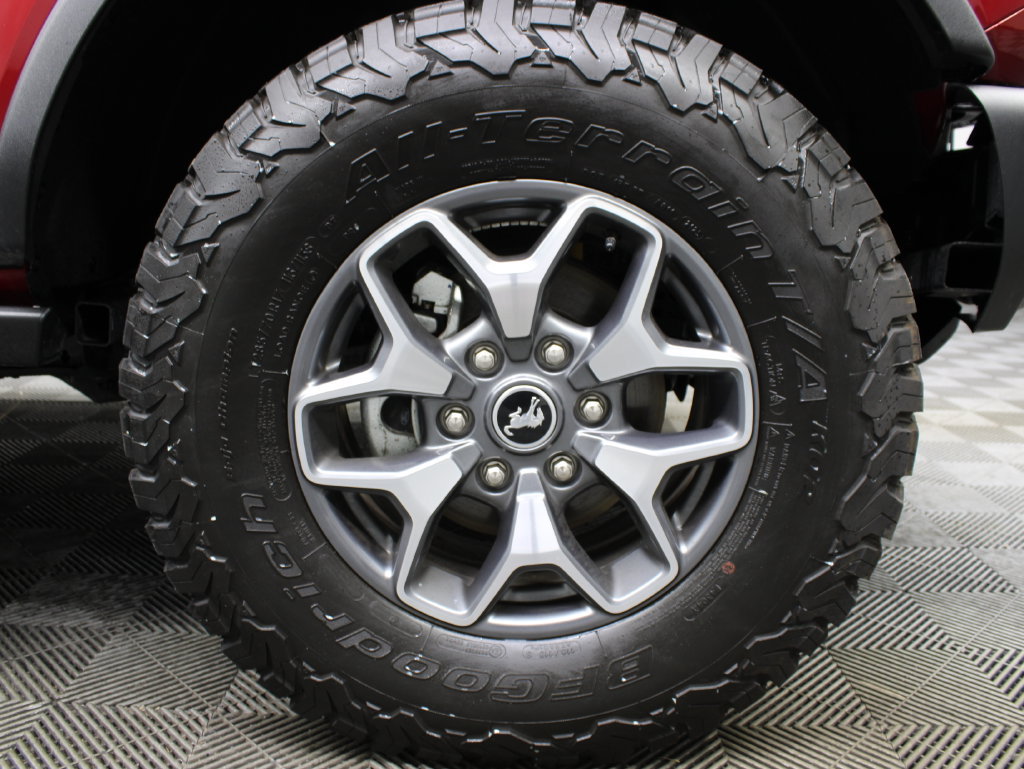 Used 2025 Ford Bronco Badlands AWD/4WD image 12