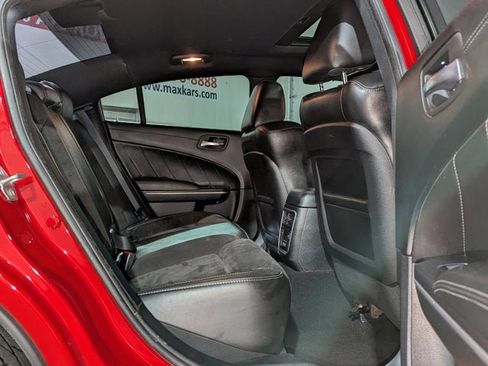 Used 2019 Dodge Charger Scat Pack w/ Dynamics Package image 27