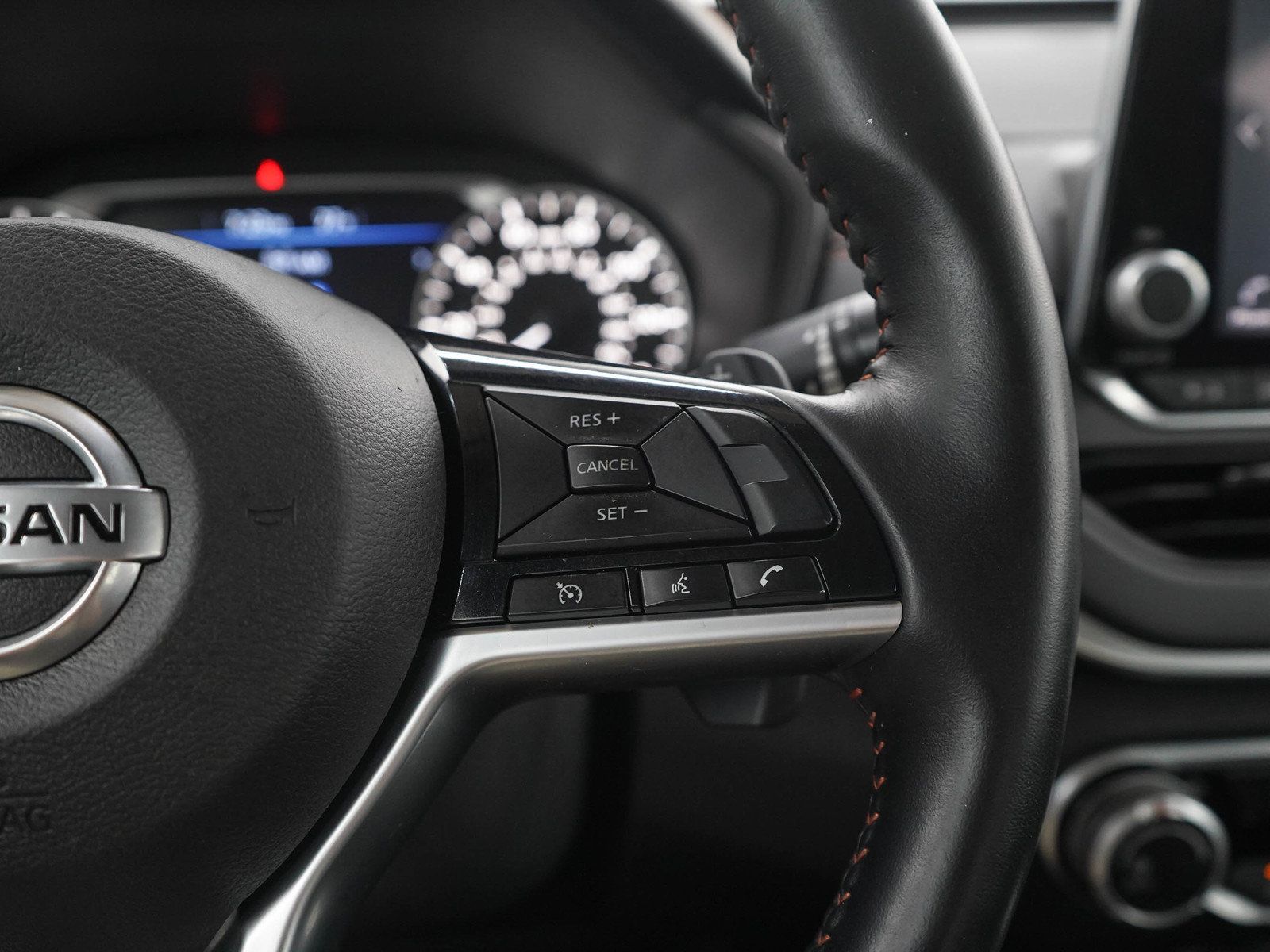 Used 2020 Nissan Altima 2.5 SR AWD/4WD image 26