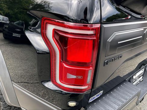 Used 2018 Ford F150 Raptor w/ Equipment Group 802A Luxury AWD/4WD image 27