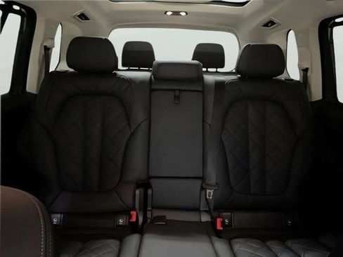 Used 2025 BMW X7 xDrive40i AWD/4WD image 72