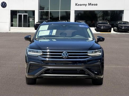 Used 2024 Volkswagen Tiguan SE FWD image 9