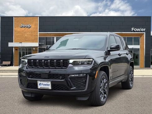 New 2026 Jeep Grand Cherokee Summit AWD/4WD image 1