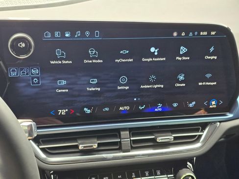 New 2026 Chevrolet Equinox EV LT AWD/4WD image 26