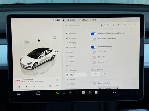 Used 2022 Tesla Model 3 image 29