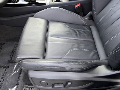 Used 2025 Audi Q5 2.0T Premium image 28