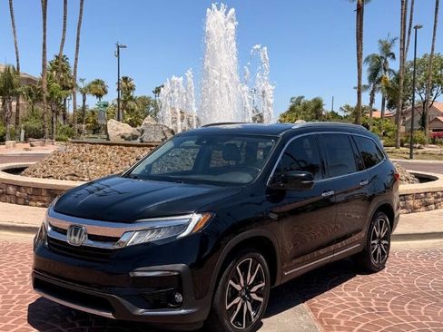 Used 2021 Honda Pilot Touring image 14