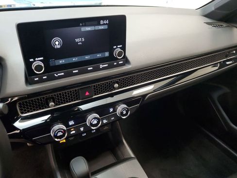 Certified 2025 Honda Civic Sport image 27