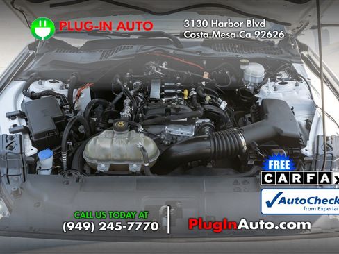 Used 2022 Ford Mustang Premium RWD image 9