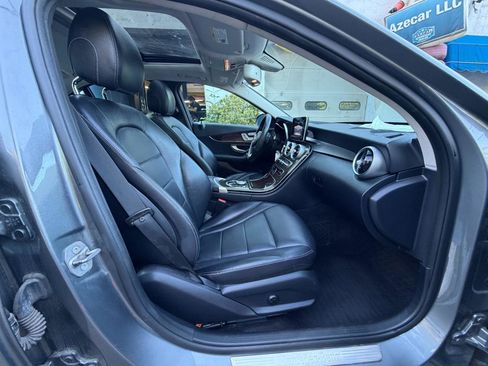 Used 2018 Mercedes-Benz C 300 4MATIC Sedan image 38