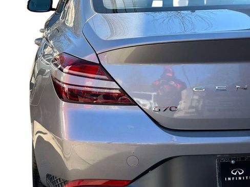 Used 2025 Genesis G70 2.5T AWD/4WD image 11