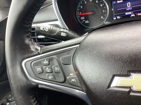 Used 2020 Chevrolet Equinox LT image 25