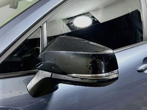 Used 2026 Toyota Corolla Cross LE w/ Moonroof Package FWD image 12