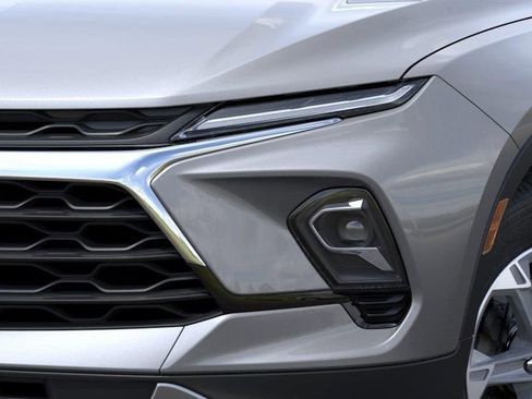 New 2026 Chevrolet Blazer LT AWD/4WD image 10