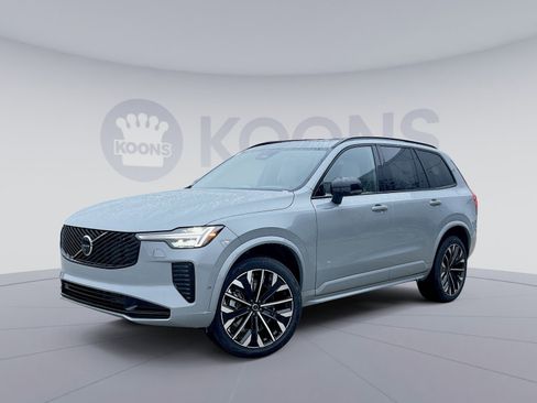 New 2026 Volvo XC90 B6 Ultra image 1