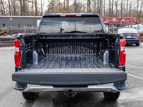 Used 2024 Chevrolet Silverado 1500 LT image 32
