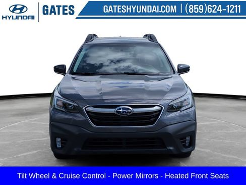 Used 2022 Subaru Outback Premium AWD/4WD image 4