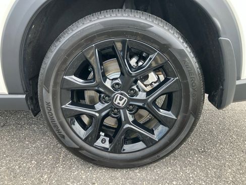 Certified 2025 Honda HR-V Sport image 26