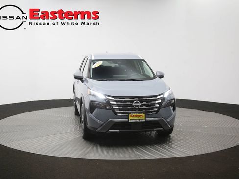 Used 2024 Nissan Rogue SL AWD/4WD image 51