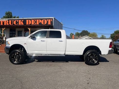 Used 2015 RAM 3500 SLT AWD/4WD image 5