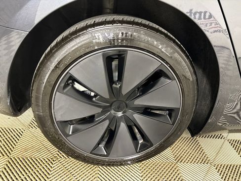 Used 2025 Tesla Model 3 Long Range RWD image 24
