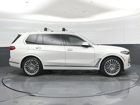 Used 2020 BMW X7 xDrive40i w/ Premium Package AWD/4WD image 2