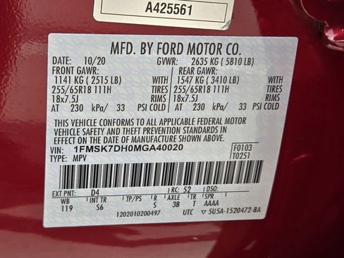 Used 2021 Ford Explorer XLT w/ Equipment Group 202A RWD image 34