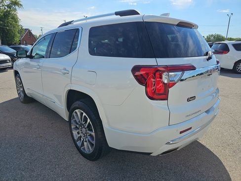 Used 2023 GMC Acadia Denali w/ Denali Ultimate Package AWD/4WD image 5