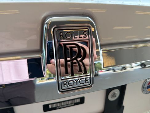 Used 2023 Rolls-Royce Ghost AWD/4WD image 10