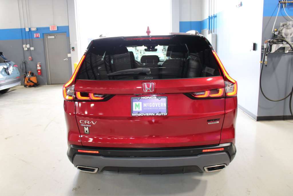 Used 2025 Honda CR-V Sport Touring image 29