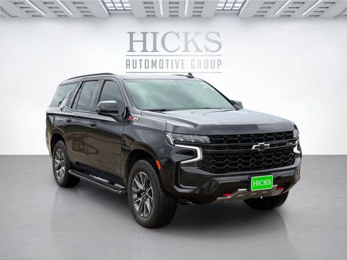 Used 2023 Chevrolet Tahoe Z71 w/ Luxury Package image 3